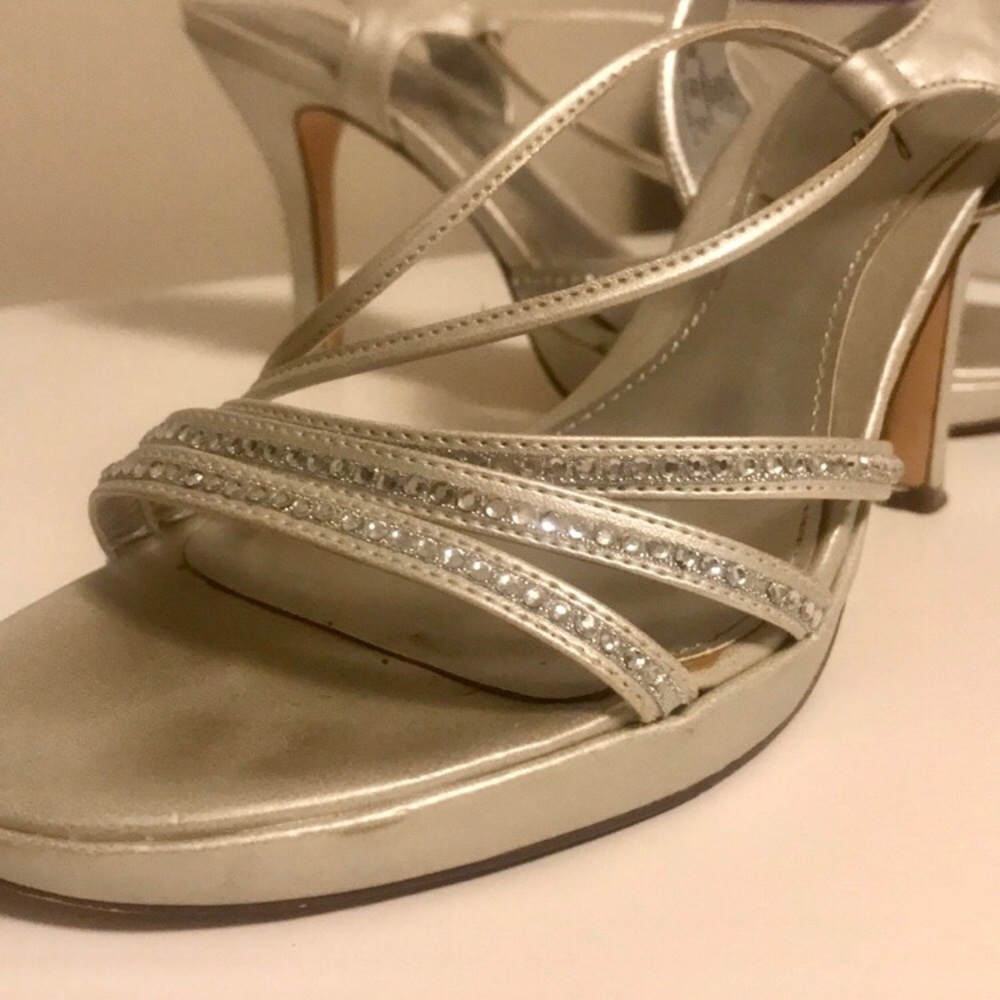 Metaphor silver heels
